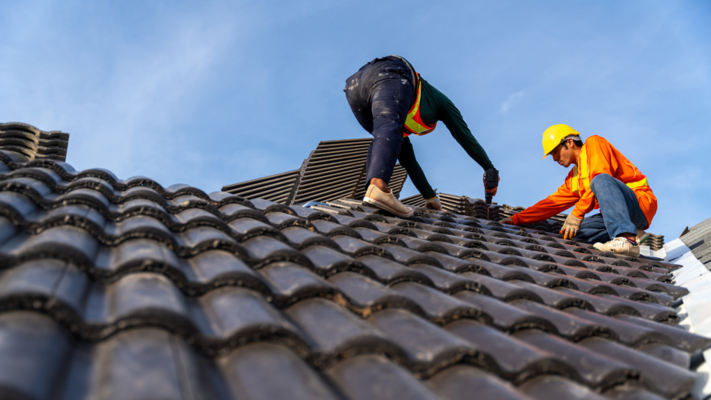 hurricane roof damage repair Fort Myers